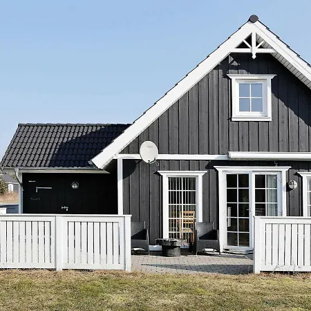 Three-bedroom Holiday In 6 Сasa de vacaciones