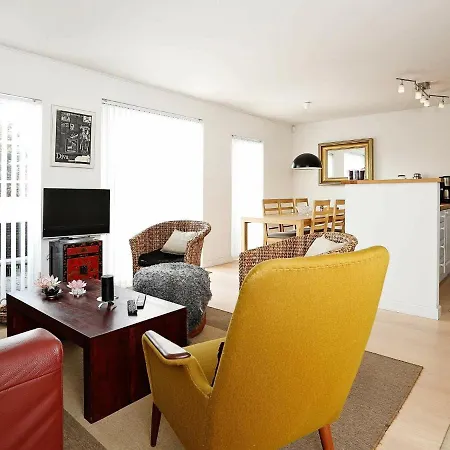 Three-bedroom Holiday In 6 Vejby