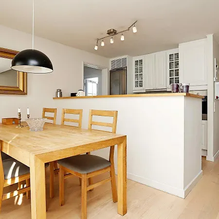 Three-bedroom Holiday In 6 Vejby